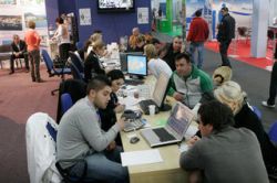 Targul de Turism: criza a micsorat tarifele si a marit cererea. Vezi unde te poti duce mai ieftin