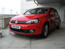 Volkswagen Golf VI, desemnat Masina Anului 2009 la nivel mondial