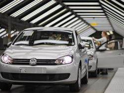 Vanzarile de autoturisme noi au cazut cu 55,9% in martie