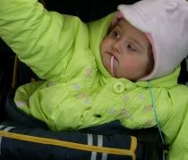 O femeie si-a vandut copiii pentru o garsoniera de 23.000 de euro