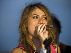 Gabriella Cilmi canta la B