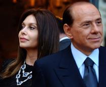 Sotia lui Silvio Berlusconi intentioneaza sa ceara divortul