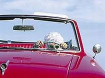 Batrana de 95 de ani, amendata pentru ca a condus cu 130 km/h