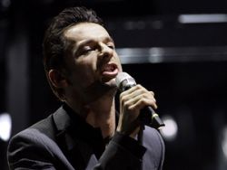Dave Gahan operat de o tumoare canceroasa. Depeche Mode isi reiau turneul pe 8 Iunie
