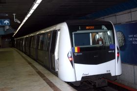 Nou-nascut abandonat la statia de metrou Policolor