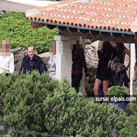 Tinerele invitate la petrecerile lui Berlusconi, banuite ca se prostituau