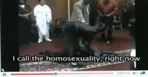 Exorcizarea unui tanar homosexual provoaca scandal in SUA - VIDEO