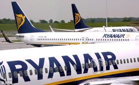 Pasagerii Ryanair vor sta in picioare in timpul zborurilor, cat sa se faca economie