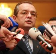 Emil Boc: Am adoptat programul 