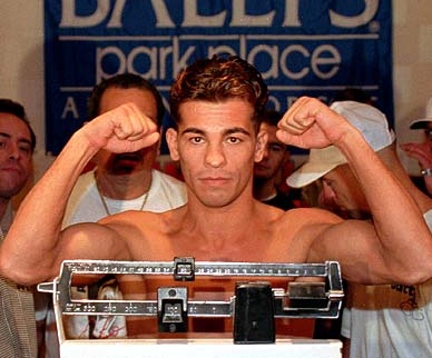 Boxerul care i-a incheiat cariera lui Doroftei, Arturo Gatti, a fost gasit mort