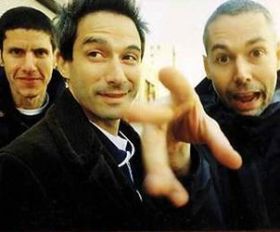Beastie Boys isi anuleaza turneul deoarece unul dintre membrii trupei are cancer