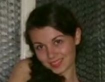 Crima din Timisoara: Studenta recunoaste ca l-a injunghiat de trei ori in inima pe barbat