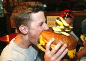 Mancarea fast-food incetineste functiile corpului si scade inteligenta