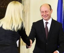 Elena Udrea confirma candidatura lui Traian Basescu la alegerile prezidentiale