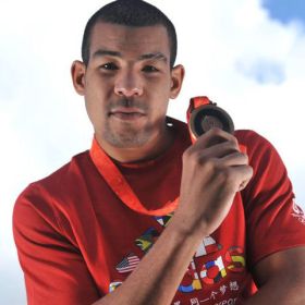 Boxerul Darren Sutherland a fost gasit spanzurat in propria casa