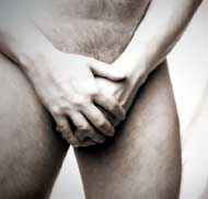 Dupa 35 de ani, un roman din patru sufera de disfunctie erectila