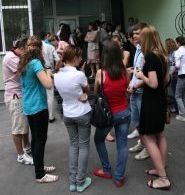 Primul caz de gripa porcina din scolile romanesti, confirmat miercuri la o eleva din Slobozia