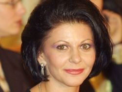 Elena Carstea, pregatita pentru operatia de saptamana viitoare