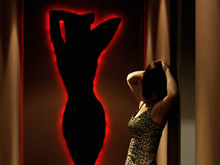 Majoritatea romanilor sunt de acord cu legalizarea prostitutiei