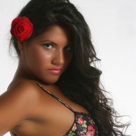 Miss World Romania are entorse la ambele glezne, dupa ce a fost lovita de un scuter