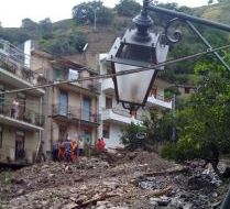 O romanca de 61 de ani a murit incercand sa salveze o italianca