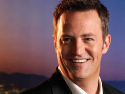 Matthew Perry revine pe micul ecran intr-un nou serial de comedie