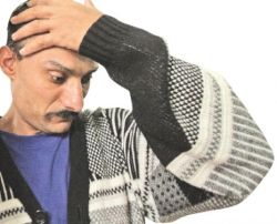 Recordul prostiei: violatorul si-a uitat chilotii la victima