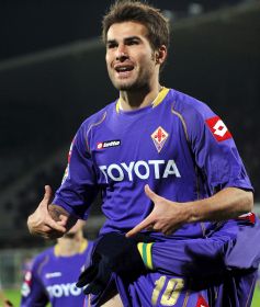 Oferta soc pentru Mutu de la Fenerbahce: Cinci milioane de euro salariu pe an