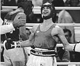 Vicecampion olimpic roman la box, arestat pentru furt in Italia