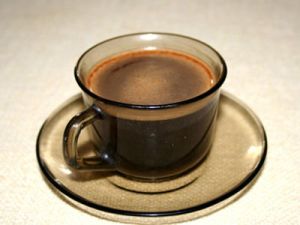 Cateva cesti de cafea pe zi, benefice impotriva maladiilor hepatice