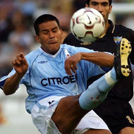 Fostul fotbalist argentinian Fernando Caceres a fost impuscat in cap in timpul unui jaf
