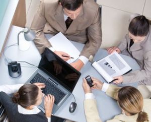 Peste 100.000 de romani, in vizorul recuperatorilor de credite