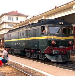 10.000 de angajati CFR intra in somaj in 2010