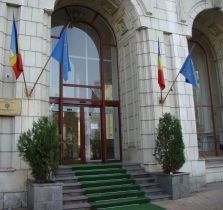 Parchetul General si Ministerul Public, inchise din cauza gripei porcine