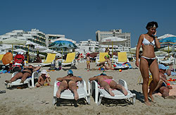 Sansa pentru Mamaia: Albena - stearsa din Neckermann