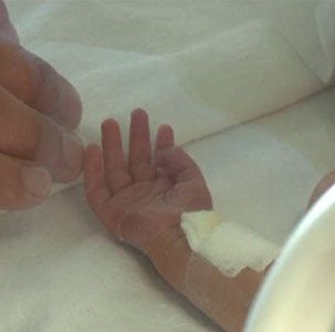 Galati: Gemenii Mihail si Gavril au murit la nici doua luni din cauze necunoscute