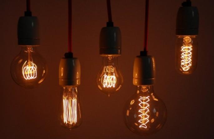 Folositi becuri vintage pentru iluminare decorativa