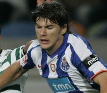 Sapunaru ar putea fi suspendat trei ani dupa ce a fost filmat lovind un steward