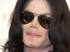 Michael Jackson s-a insurat cu dadaca copiilor