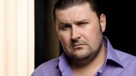 Actorul Toni Tecuceanu, inmormantat in aplauzele colegilor