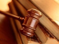 Condamnare cu suspendare pentru tenorul Daian Dinulescu acuzat ca si-a abuzat fiul