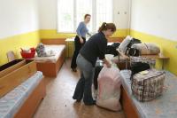 A inceput bataia pe un loc la camin