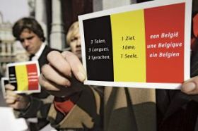 Belgienii alunga spectrul scindarii