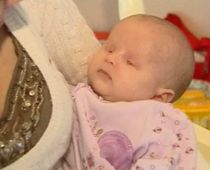 O fetita din Florida s-a nascut fara ochi