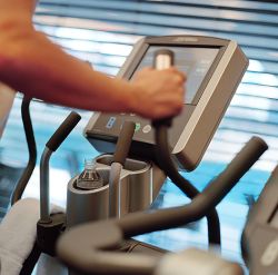 Adaptare exercitiilor de fitness in functie de obiective, varsta, greutate