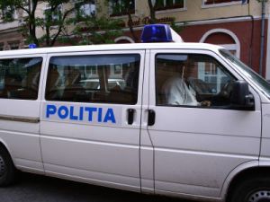 Primarul si viceprimarul din Dobroiesti, audiati la Parchet dupa ce au sechestrat un procuror