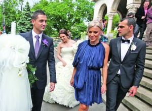 Mirel Radoi l-a cununat si i-a botezat copilul lui Plesan