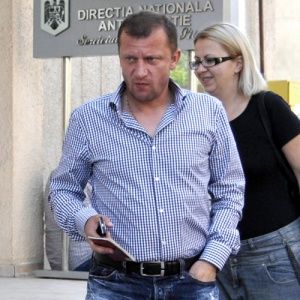 Dorinel Munteanu e anchetat pentru ca propunea blaturi