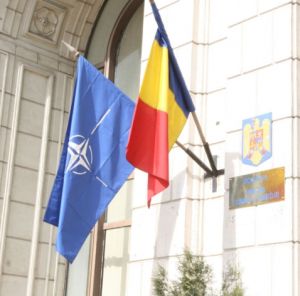 Venituri nesimtite la ministerul lui Videanu: peste 20.000 lei pe luna