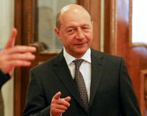 Basescu catre ministrii PDL: Daca nu mai vreti la guvernare, in 48 de ore dau un nou guvern
